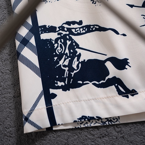 ブランドハーフパンツ素材ディテール